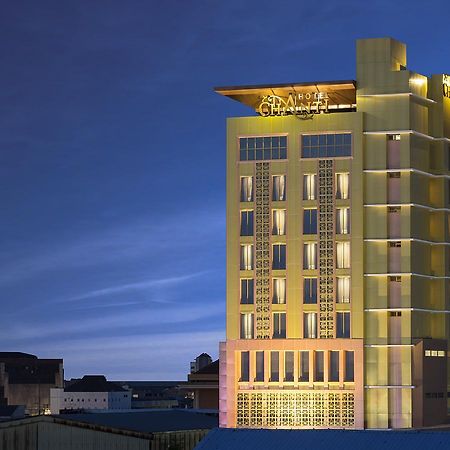 Hotel Chanti Managed by TENTREM Hotel Management Indonesia Semarang Buitenkant foto