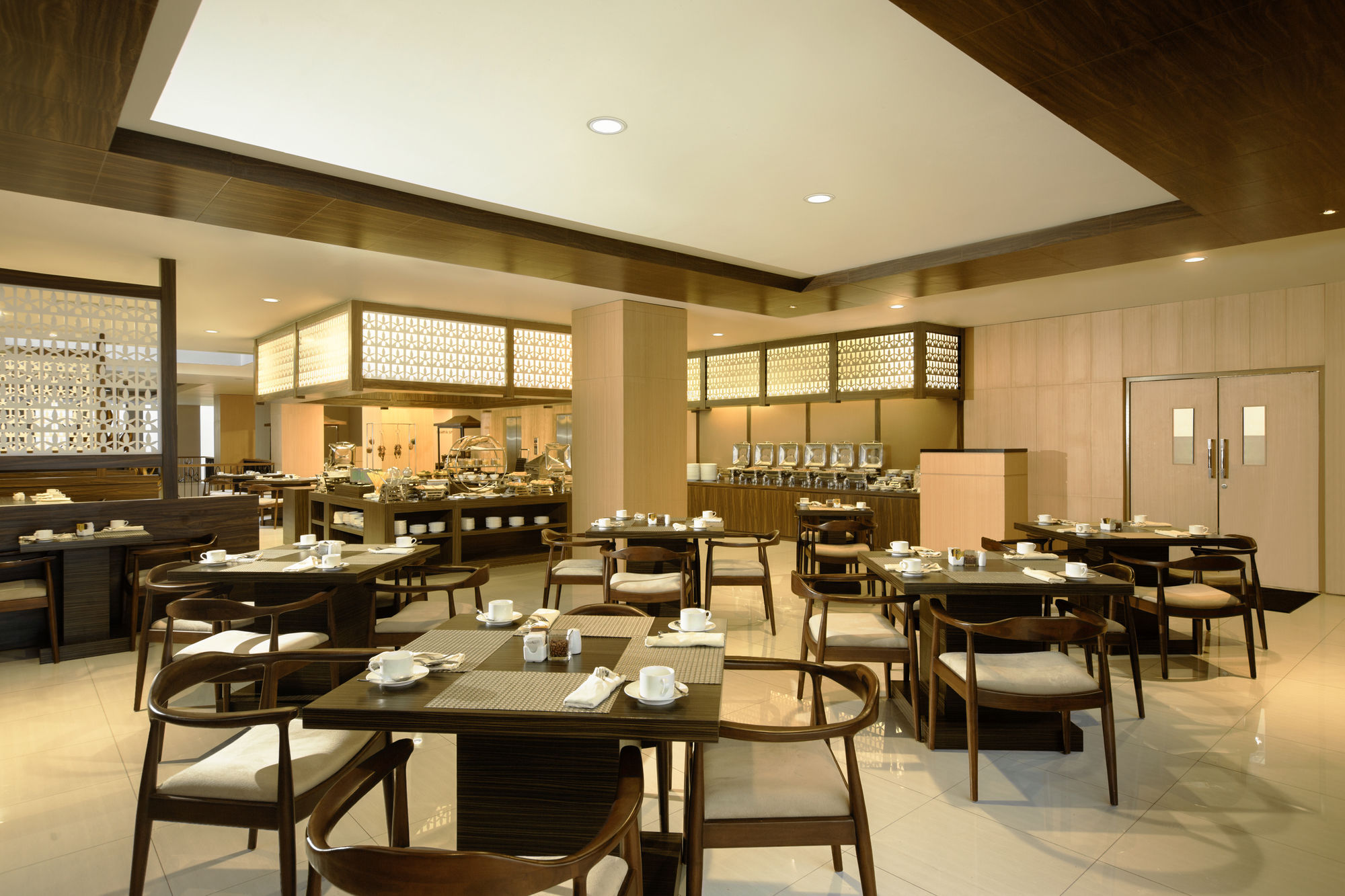 Hotel Chanti Managed by TENTREM Hotel Management Indonesia Semarang Buitenkant foto